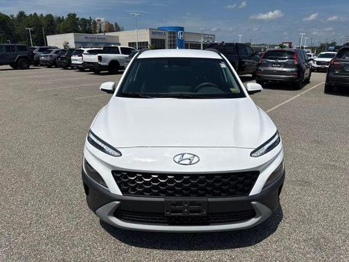 Lunar White 2023 Hyundai KONA SEL