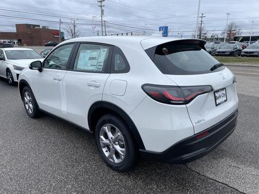 2025 Honda HR-V LX