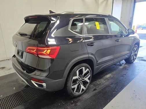 2022 Volkswagen Taos 1.5T SEL
