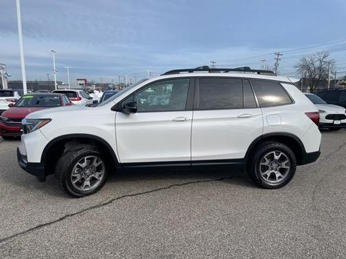 2023 Honda Passport AWD TrailSport