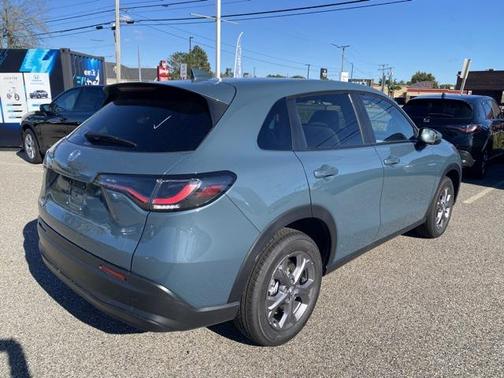 2026 Honda HR-V LX