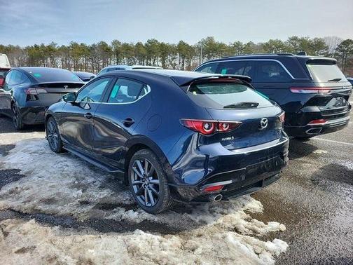 2025 Mazda Mazda3 FWD w/Preferred Package