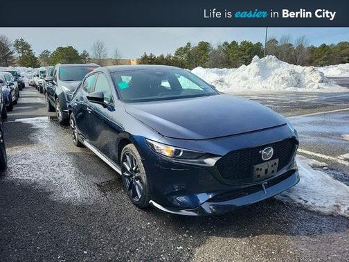 2025 Mazda Mazda3 FWD w/Preferred Package