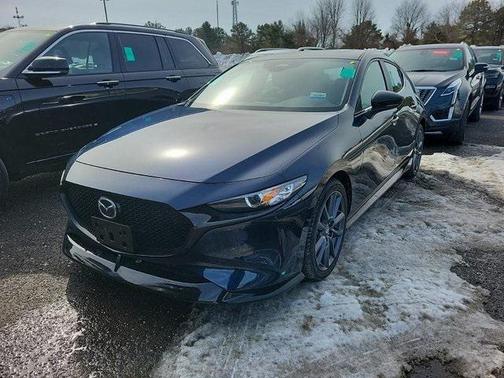 2025 Mazda Mazda3 FWD w/Preferred Package