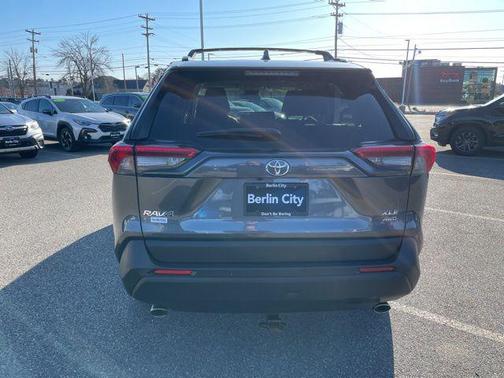 Magnetic Gray Metallic 2020 Toyota RAV4 XLE