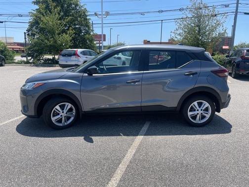 2024 Nissan Kicks S