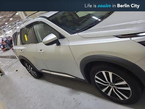 2023 Nissan Pathfinder Platinum 4WD