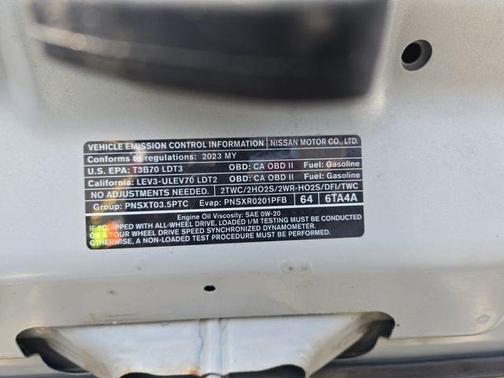 2023 Nissan Pathfinder Platinum 4WD