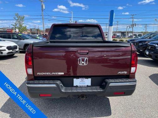 Deep Scarlet Pearl 2019 Honda Ridgeline RTL-E