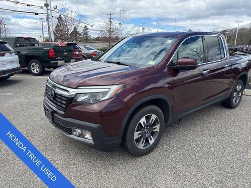 Deep Scarlet Pearl 2019 Honda Ridgeline RTL-E