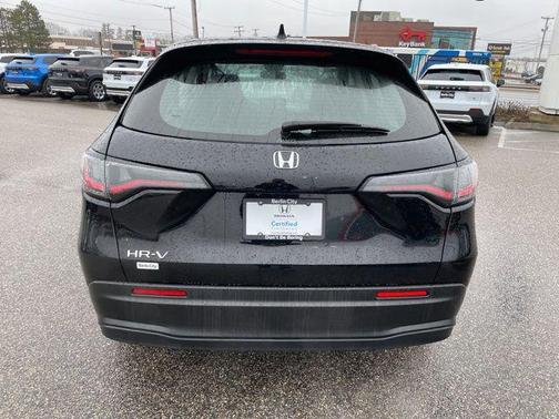 Crystal Black Pearl 2023 Honda HR-V LX