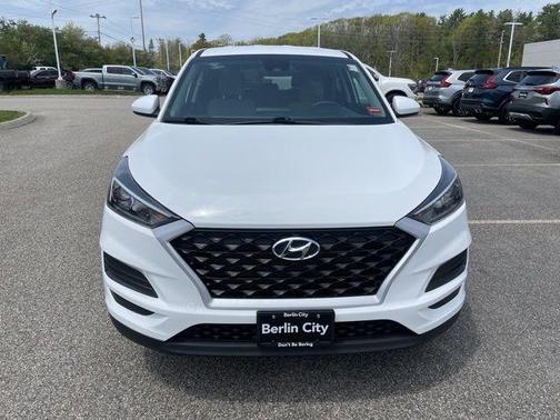 Dazzling White 2019 Hyundai TUCSON SE