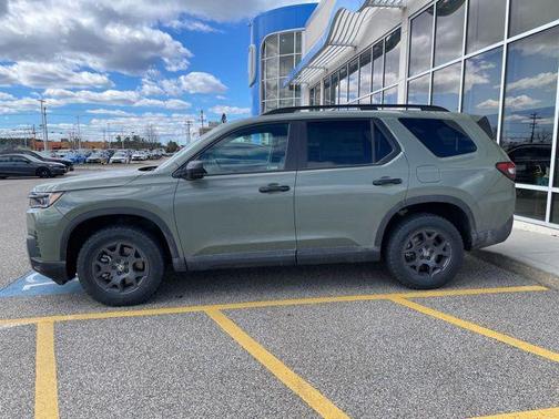 Ash 2026 Honda Pilot TrailSport