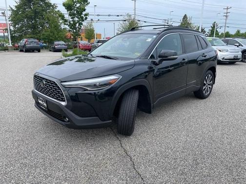 2024 Toyota Corolla Cross XLE