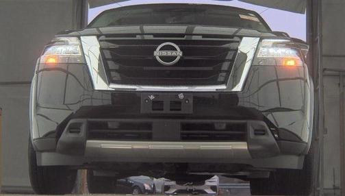 2024 Nissan Pathfinder SL 4WD