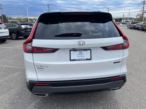 Platinum White Pearl 2024 Honda CR-V Hybrid Sport AWD