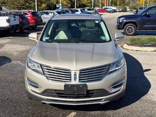 Palladium White Gold Metallic 2017 Lincoln MKC Select