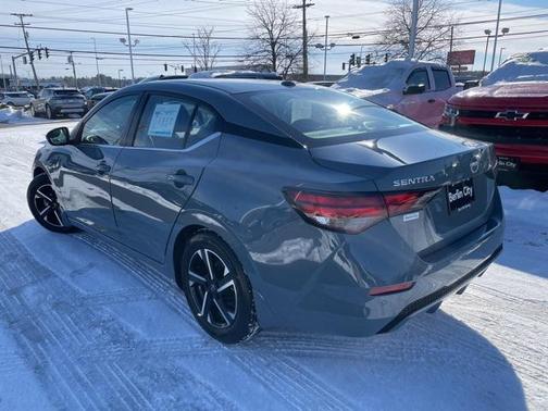 2025 Nissan Sentra SV