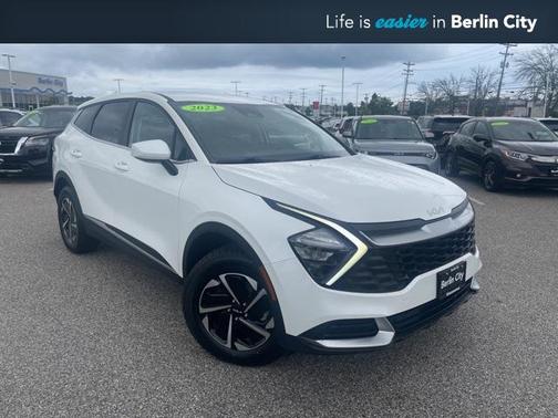 2023 Kia Sportage Hybrid LX