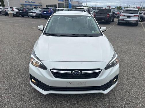 Crystal White Pearl 2021 Subaru Impreza Premium