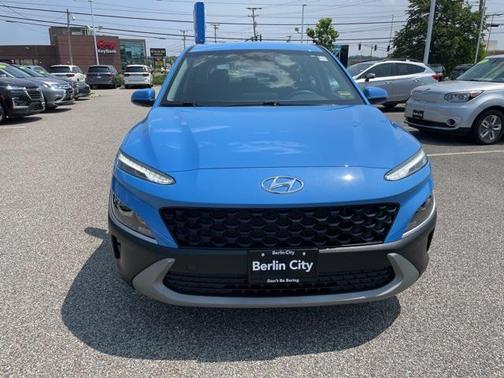 2022 Hyundai KONA SE