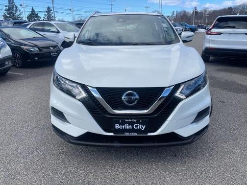 2020 Nissan Rogue Sport SV