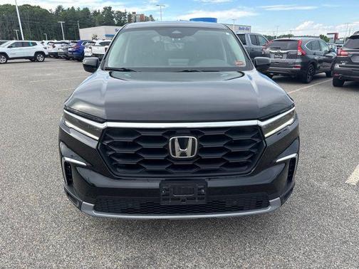 Crystal Black Pearl 2023 Honda Pilot AWD EX-L 7 Passenger