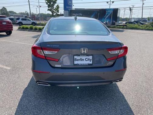 2022 Honda Accord Touring 2.0T