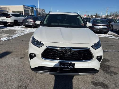 2021 Toyota Highlander Platinum