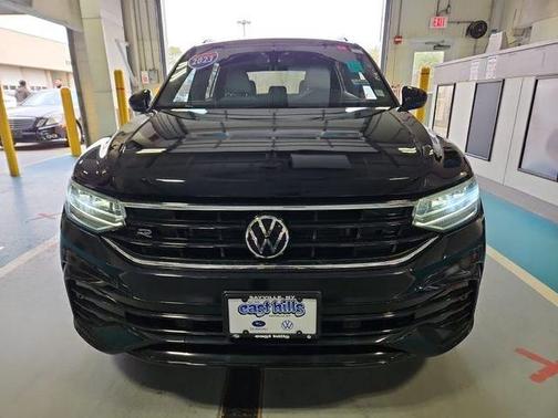 2023 Volkswagen Tiguan 2.0T SE R-Line Black 4MOTION