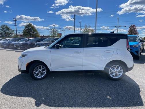 2025 Kia Soul S