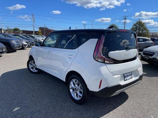 2025 Kia Soul S