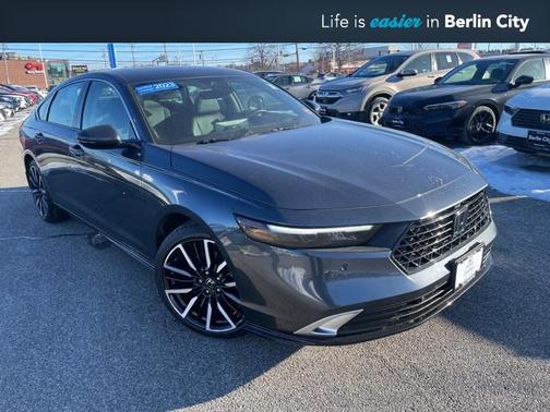 2023 Honda Accord Hybrid Touring