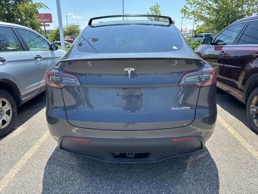 2024 Tesla Model Y Performance Dual Motor All-Wheel Drive