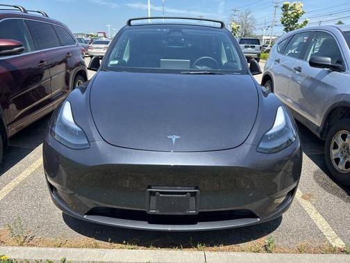 2024 Tesla Model Y Performance Dual Motor All-Wheel Drive