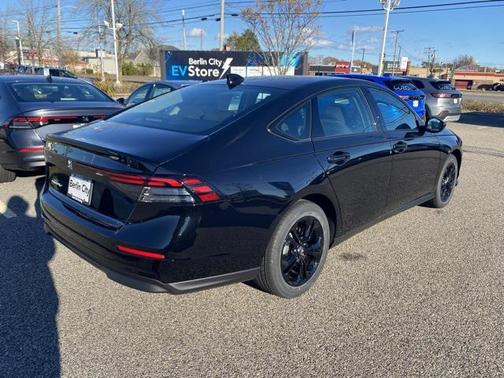 2025 Honda Accord Sport SE 1.5T