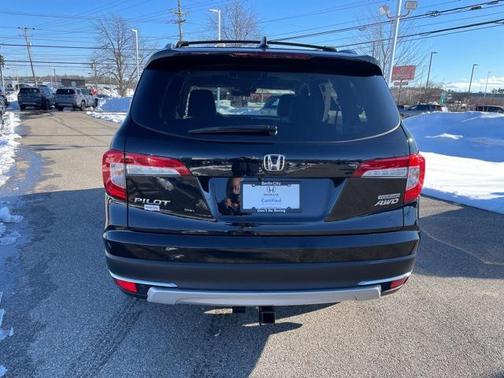 2022 Honda Pilot Touring 8-Passenger
