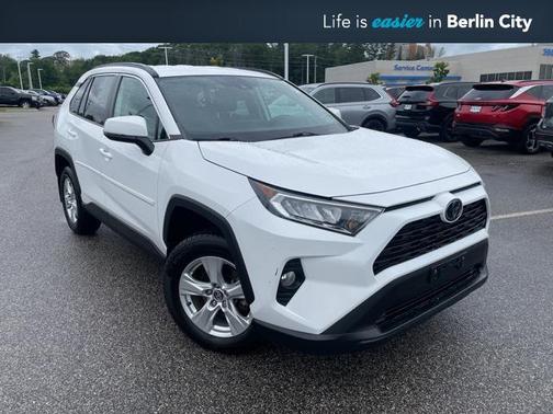 2020 Toyota RAV4 XLE