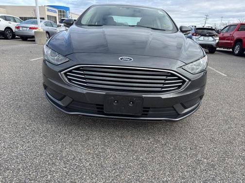 2017 Ford Fusion Hybrid SE
