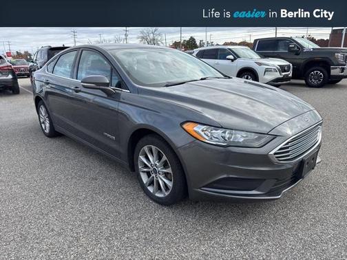 2017 Ford Fusion Hybrid SE