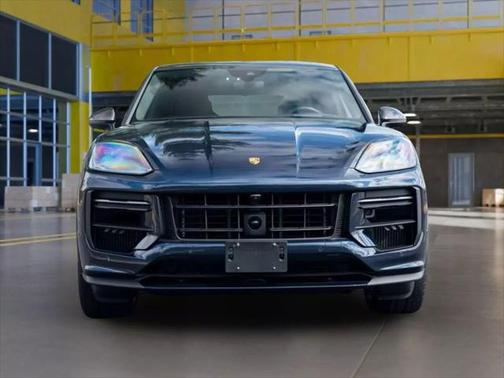 2024 Porsche Cayenne Turbo GT