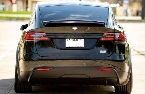 2022 Tesla Model X Plaid Tri Motor All-Wheel Drive