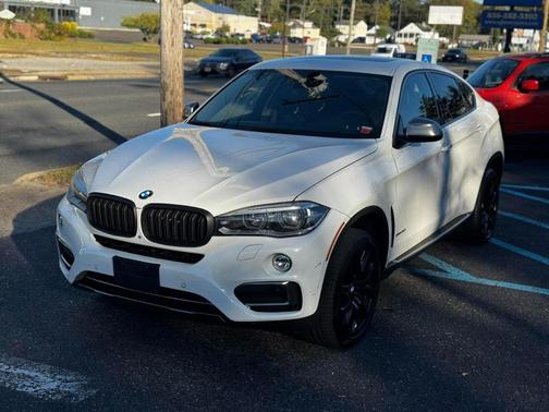 2015 BMW X6 xDrive50i