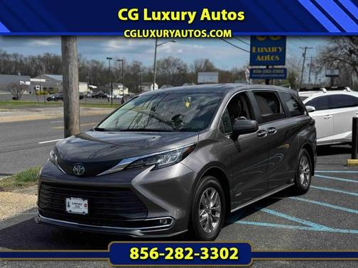 2021 Toyota Sienna XLE 7 Passenger