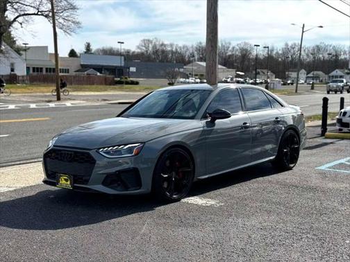 2022 Audi S4 Premium Plus TFSI quattro Tiptronic
