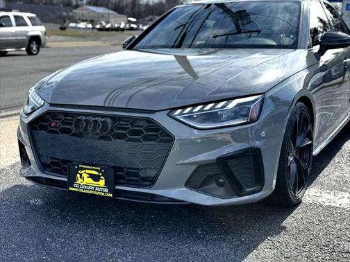 2022 Audi S4 Premium Plus TFSI quattro Tiptronic