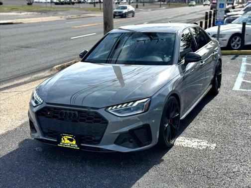 2022 Audi S4 Premium Plus TFSI quattro Tiptronic