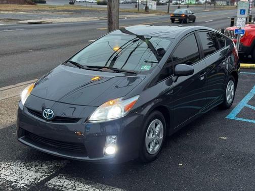 2010 Toyota Prius II
