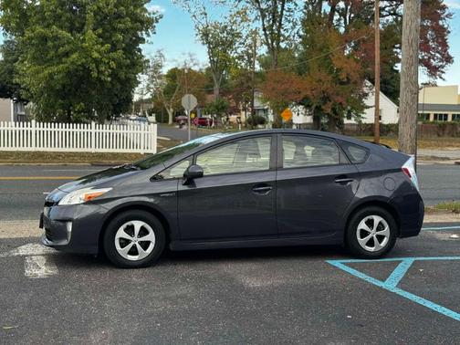 2014 Toyota Prius Two