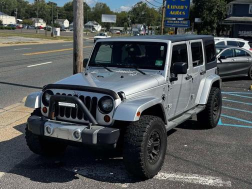 2011 Jeep Wrangler Unlimited Sahara